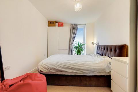 Flat 603, Sculpture House, 4 Killick Way, London, E1 3FE