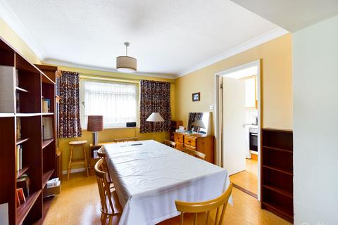 2 bedroom maisonette for sale, Cotelands, Croydon