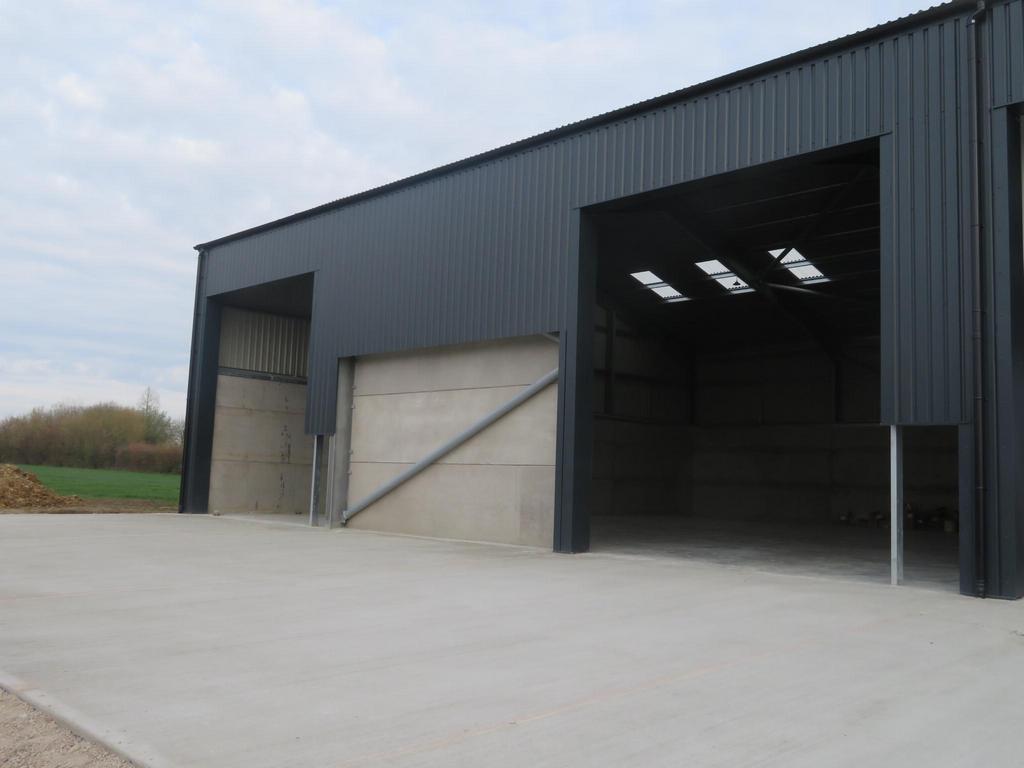 Chelmsford Storage to rent £3,330 pcm (£768 pw)