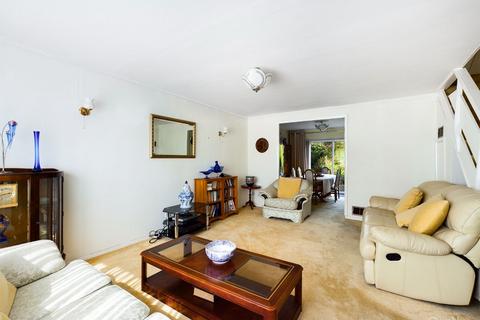 140 Markfield, Croydon, CR0 9HQ