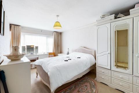 140 Markfield, Croydon, CR0 9HQ