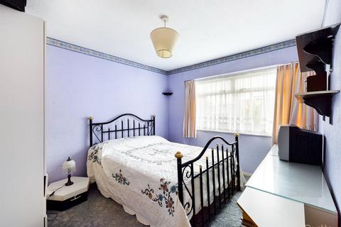 140 Markfield, Croydon, CR0 9HQ