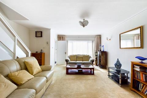 140 Markfield, Croydon, CR0 9HQ