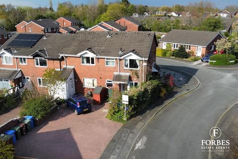 12 Black Croft, Clayton Le Woods, Chorley, PR6 7US