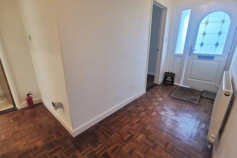 13 Farm Close, Bungay, NR35 1JG