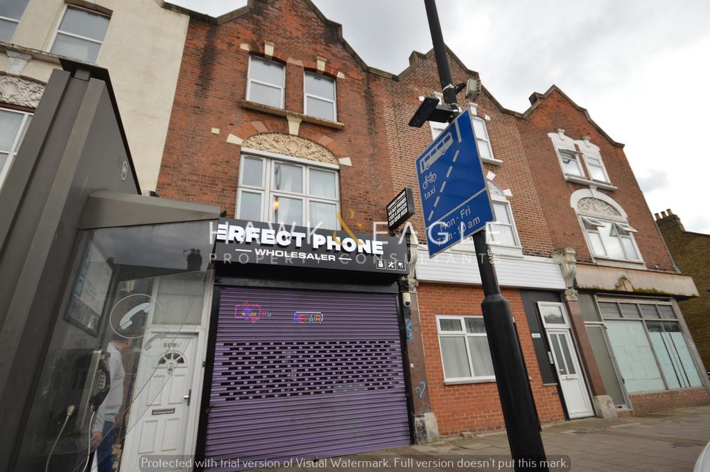 Romford Road, London, E7 3 bed flat £10,183 pcm (£2,350 pw)