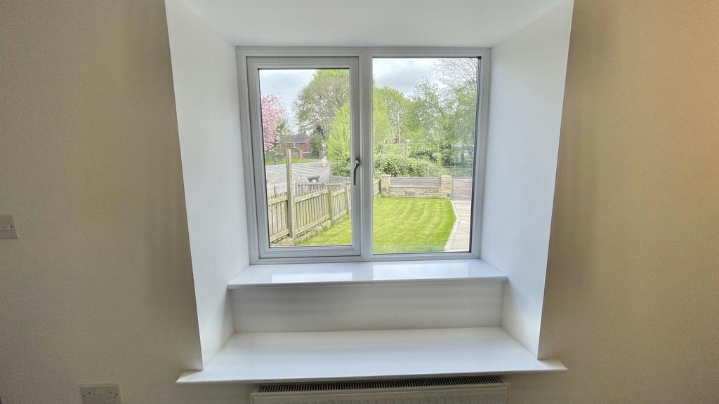 Lounge Window Seat