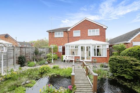 17 Croft Road, Atherstone, CV9 1HQ