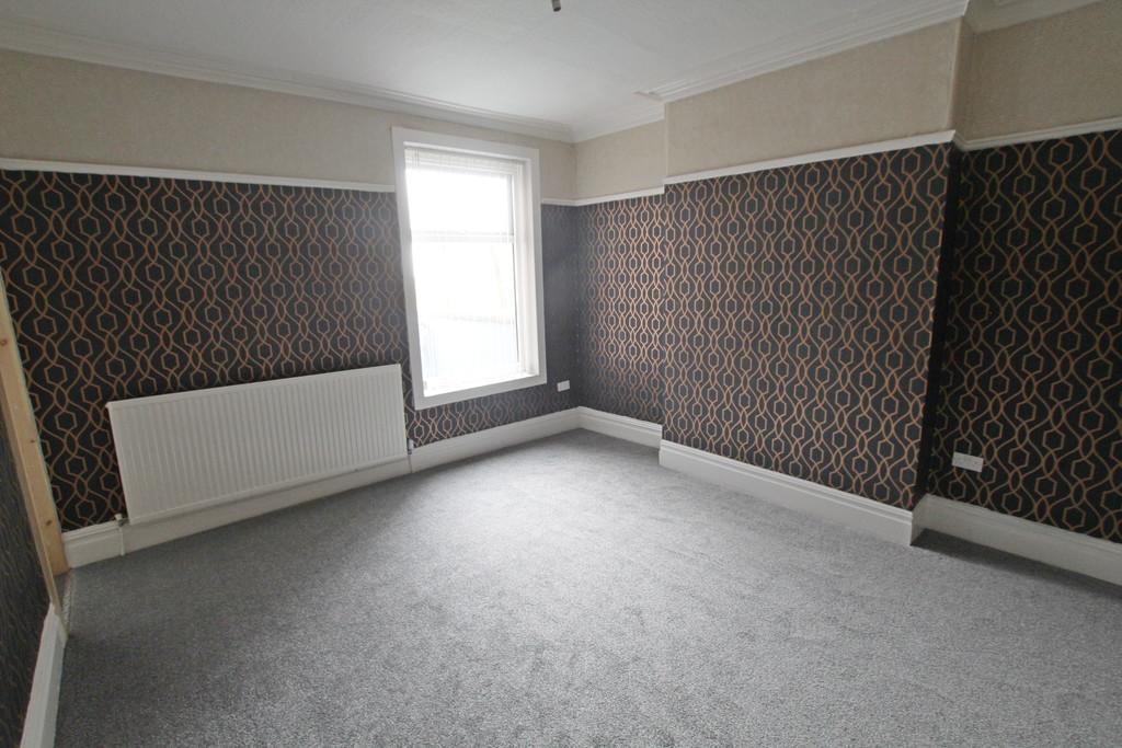 Park Road, Accrington 3 bed terraced house to rent £725 pcm (£167 pw)