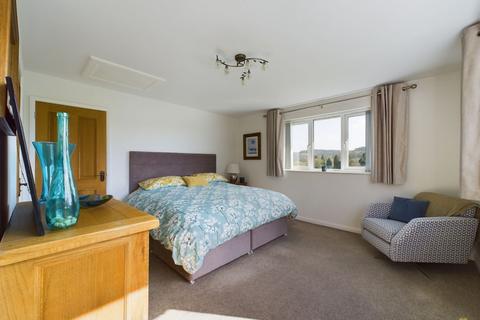 26 Convent Close, Little Haywood, Stafford, ST18 0QU