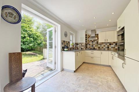 4 Belvedere, Truro, TR1 1UU