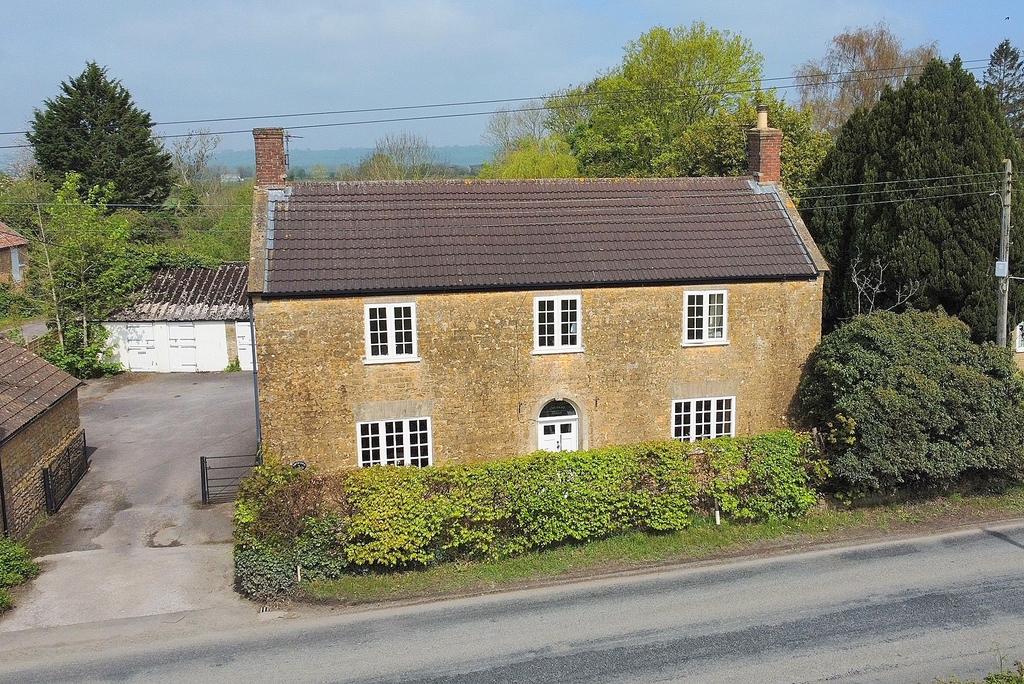 Castle Cary, Somerset, BA7 4 bed property for sale £785,000