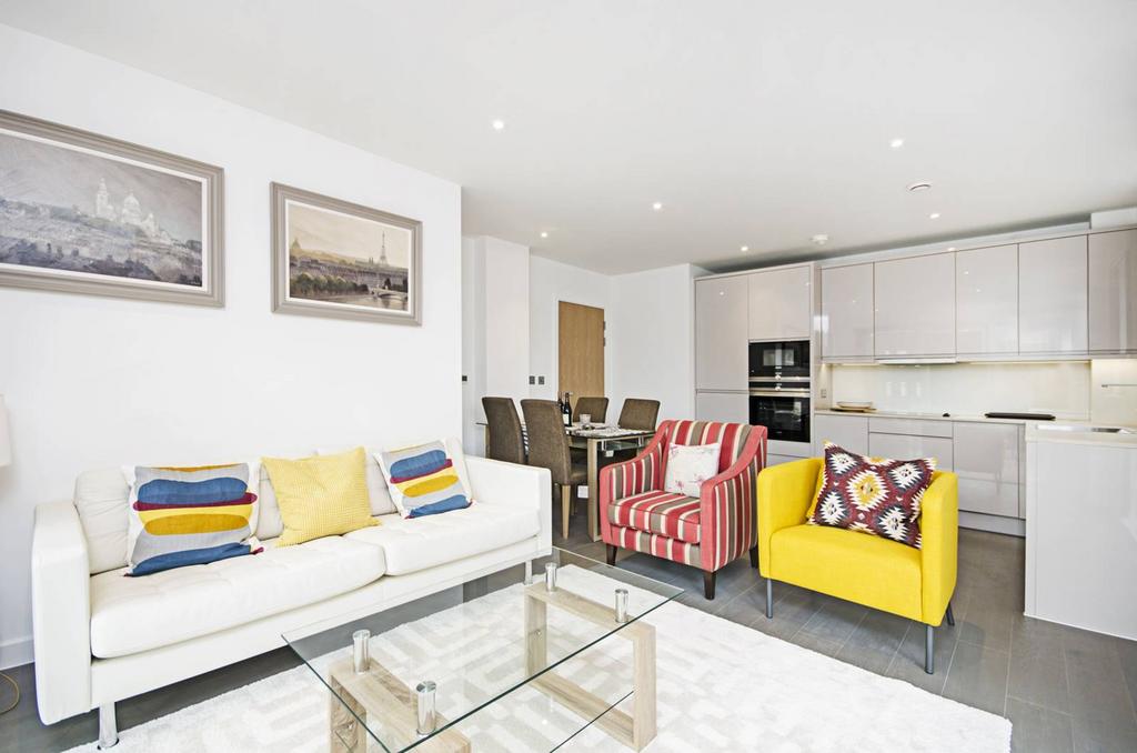 Lismore Boulevard, Barnet, London, NW9 2 bed flat - £475,000