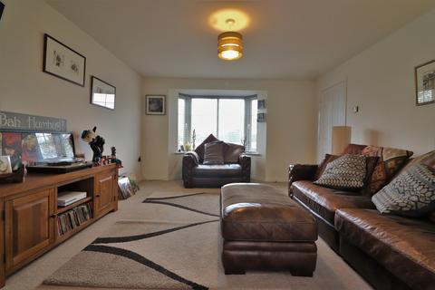 14 Knight Close, Polesworth, Tamworth, B78 1LQ