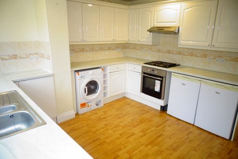 6 Mountsfield Close, Staines, TW19 6AP