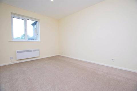 1 bedroom apartment to rent, Kingfisher Court, Kingfisher Drive, Guildford, Surrey, GU4