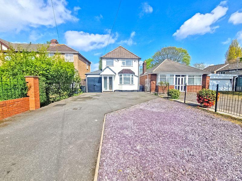 Bentley Lane, Willenhall 3 bed detached house for sale £250,000