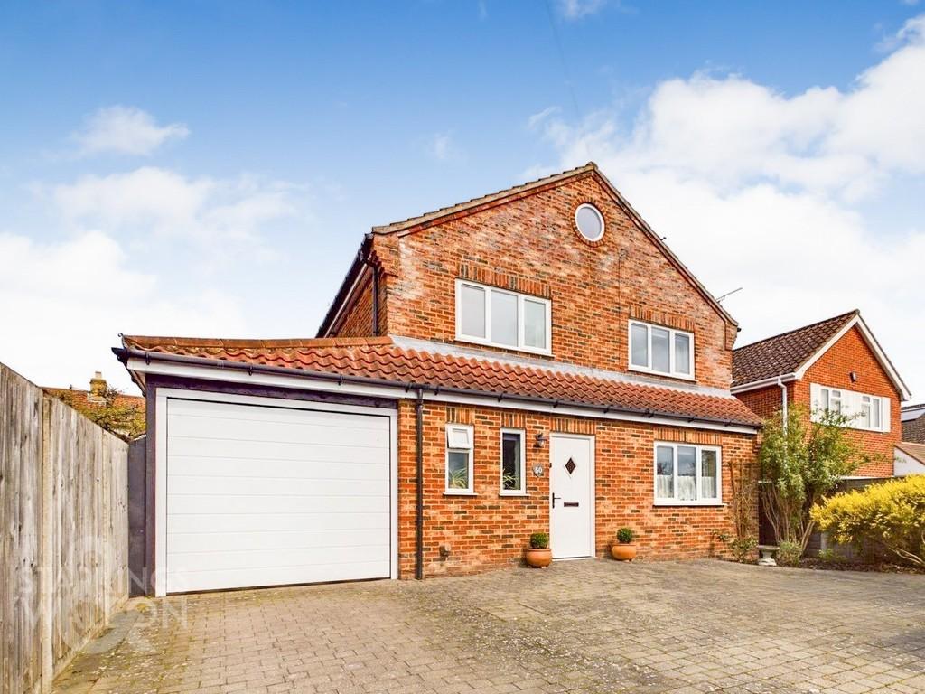 Allens Lane, Sprowston, Norwich 3 bed detached house for sale £380,000