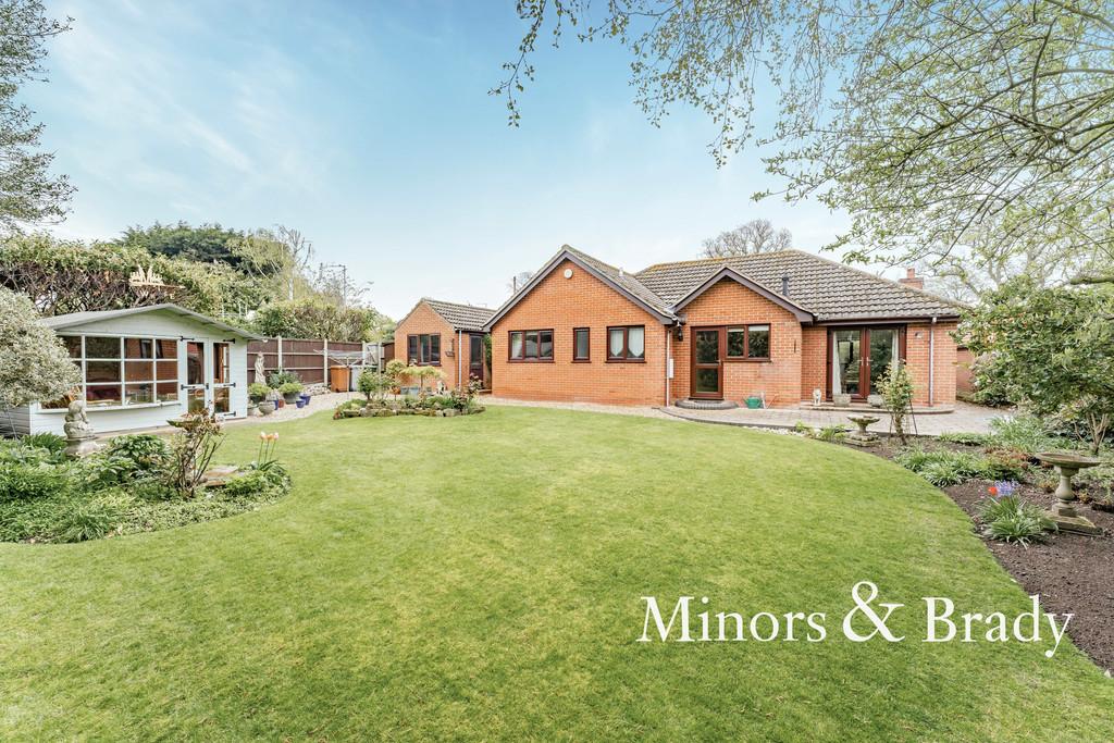 Oak Wood, Blofield 3 bed detached bungalow for sale £440,000