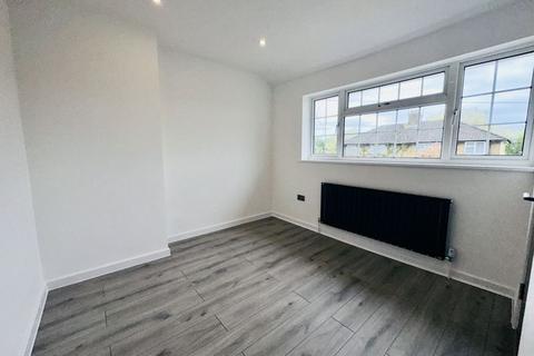 undefined, Laburnum Avenue, West Drayton, UB7