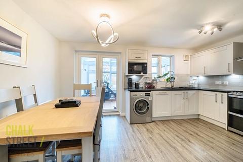 13 Rutley Close, Harold Wood, Romford, RM3 0ZE
