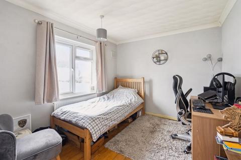 11 Edinburgh Drive, Didcot, OX11 7HS