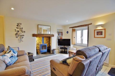 2 bedroom house for sale, Blackmores Path, Lynton