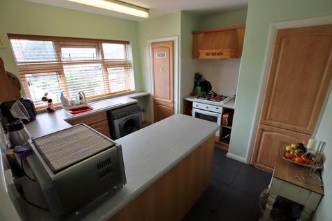40 Rosslyn Avenue, Dagenham, RM8 1JP