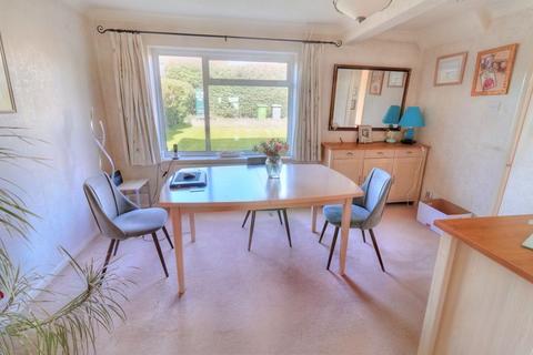 28 Mill Road, Stokenchurch, High Wycombe, HP14 3TT