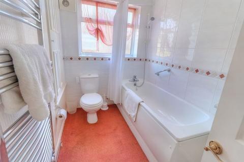 28 Mill Road, Stokenchurch, High Wycombe, HP14 3TT