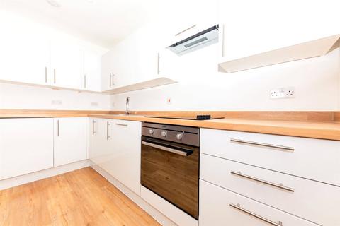 2 bedroom flat to rent, Eastbank Tower, 277 Great Ancoats Street, M4