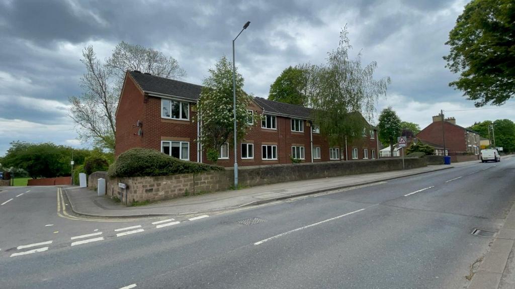 Chantry Grove, Royston 2 bed flat £495 pcm (£114 pw)