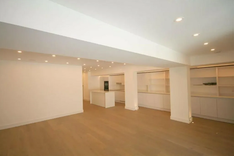 2 bedroom flat for sale, Garden Flat , Highview House,  Queens Road, London