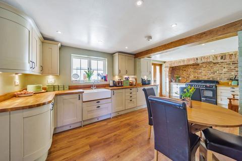 undefined, High Street, Meppershall, Shefford, SG17