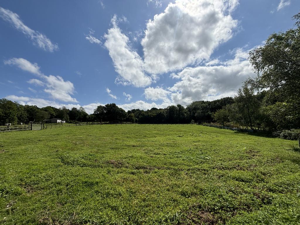 Land (seventh image)