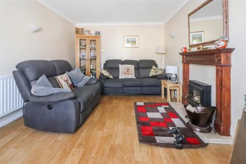 3 bedroom bungalow for sale - The Street, Sea Palling