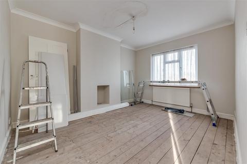 43 Winkworth Road, Banstead, SM7 2QJ