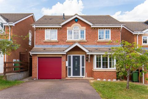 8 Johnsons Field, Olney, MK46 5JF