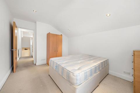 1 bedroom flat to rent, Helix Road, SW2
