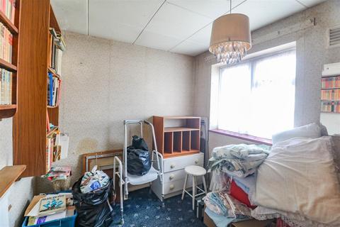 8 Quarry Spring, Harlow, CM20 3HP
