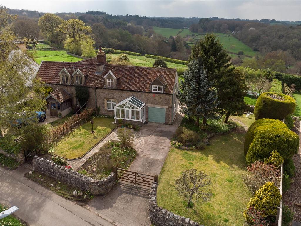 Manor Lane, Abbots Leigh, Bristol, BS8 3 bed house for sale £795,000