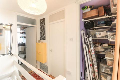 88 Fold Croft, Harlow, CM20 1SQ