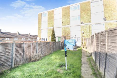 88 Fold Croft, Harlow, CM20 1SQ