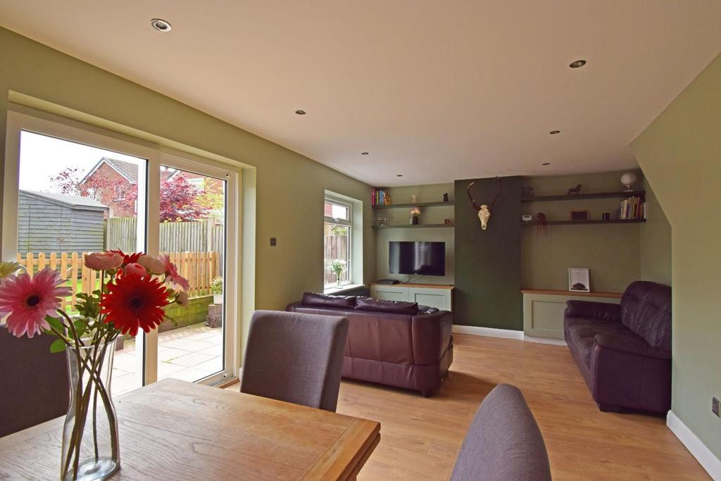 20 Buckfast Close, Friars Croft, Bromsgrove, Worcestershire, B61 7PE 3