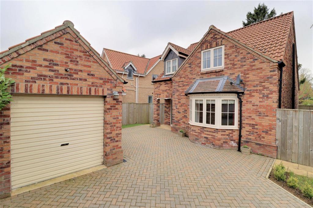 Harthill Close, Elloughton 3 bed detached house £1,250 pcm (£288 pw)