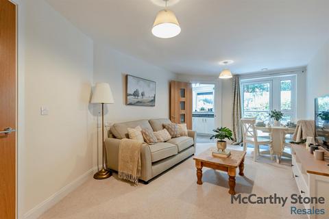 undefined, Wayfarer Place, The Dean, Alresford