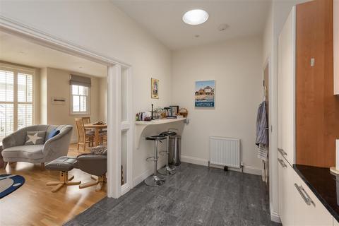 2 bedroom apartment for sale, Leander Court, Graystone Road, Tankerton, Whitstable