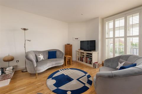 2 bedroom apartment for sale, Leander Court, Graystone Road, Tankerton, Whitstable