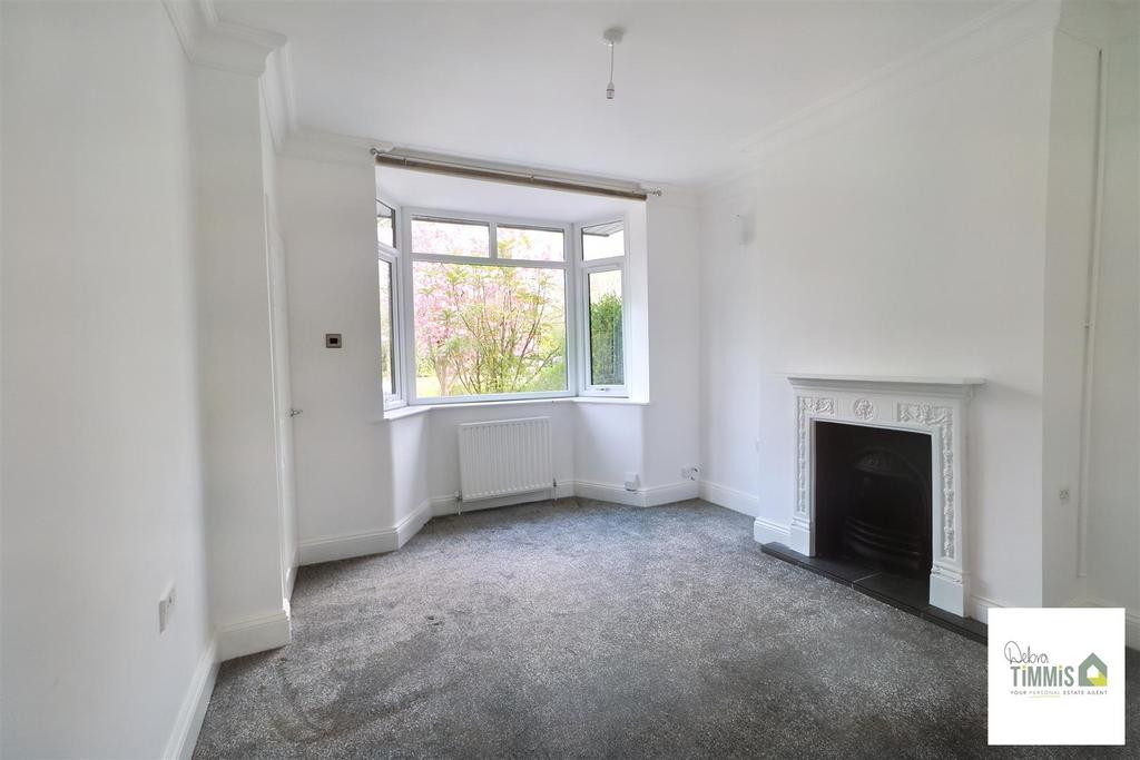 Leek Road, Milton, StokeOnTrent 2 bed semidetached house £150,000