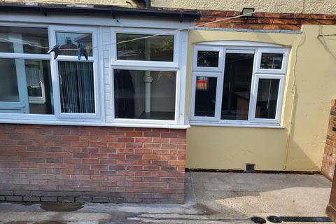 33 Queensgate, Bridlington, YO16 7LT
